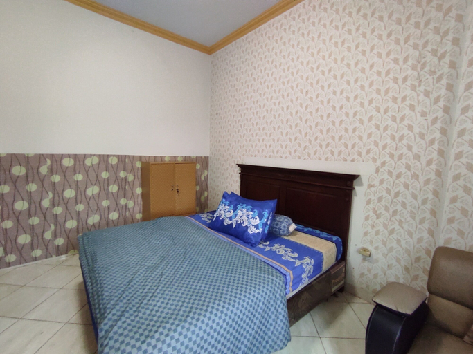 Bedroom 2, Capital O 91650 Hotel Pratama, Kolaka