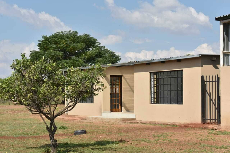 Exterior & Views 2, Sweetafrica lodge, Bojanala