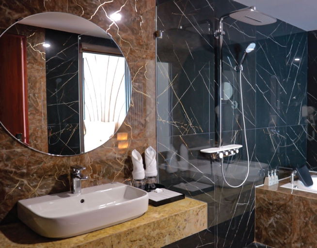 Bathroom 4, Yen Bien Luxury Hotel, Hà Giang