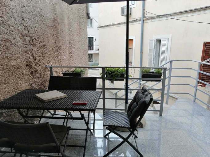 Terrace/patio 4, Apartments Senj, Senj