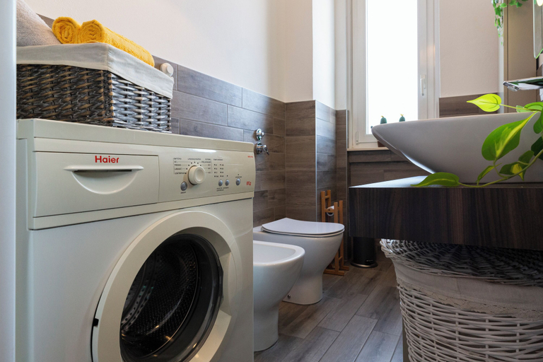 Laundry, notaMi -Terrazza Marzano, Milano
