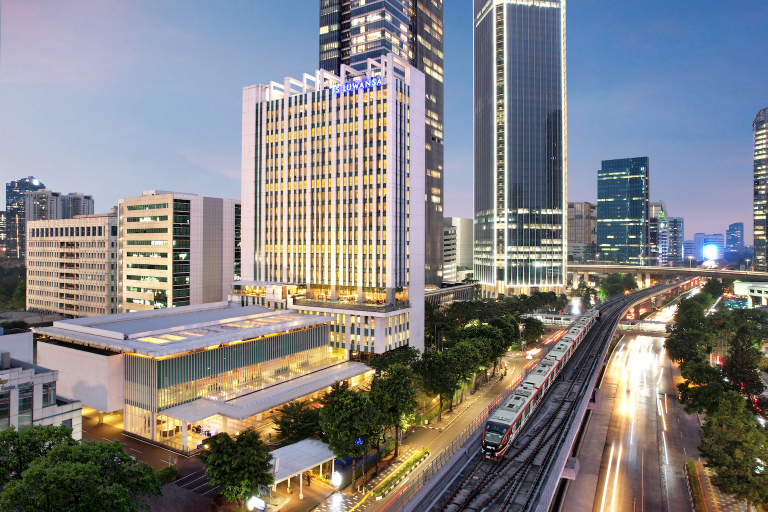 Exterior & Views 1, JS Luwansa Hotel & Convention Center, South Jakarta