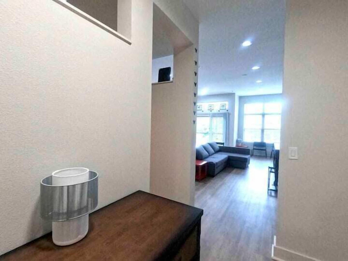 Others 5, Mickey Magical 1BR Soft-Loft Deep Ellum, Dallas