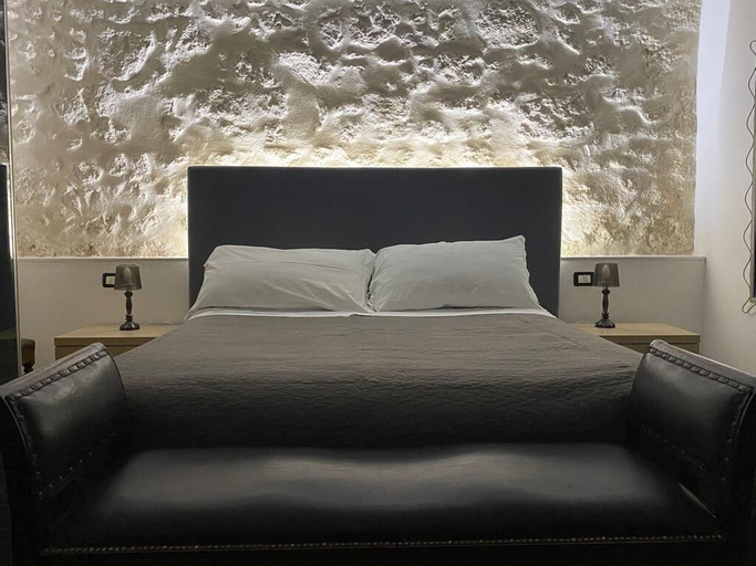 Bedroom 3, Lakkios, Syracuse