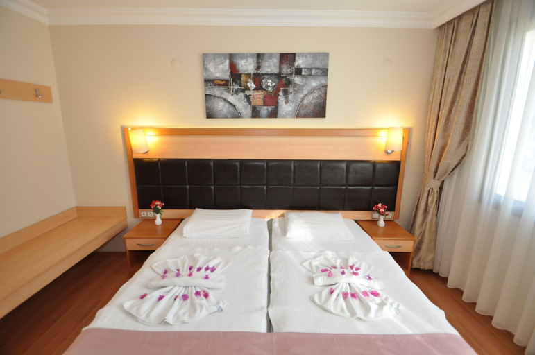 Bedroom 2, EcemHotel, Marmaris