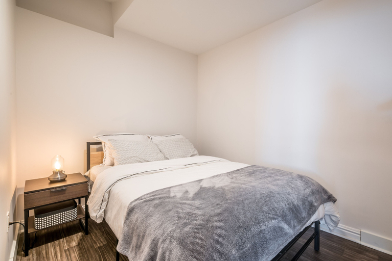 Bedroom 2, Modern Contemporary 2 Bedroom Suite, Halifax