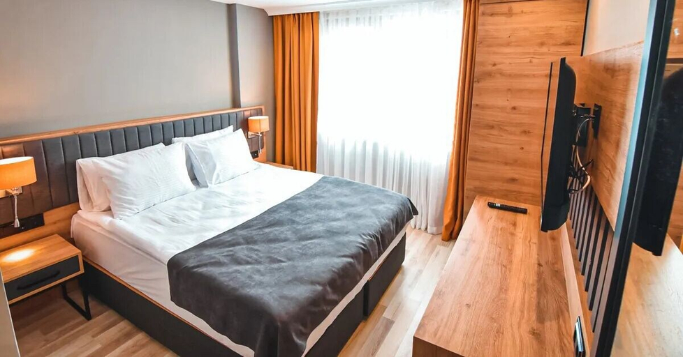 Bedroom 3, Çamlıca Hotel, Yomra