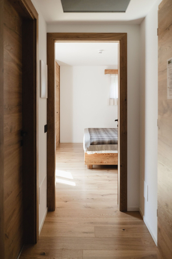 Bedroom 2, Camina Suite & Spa, Belluno