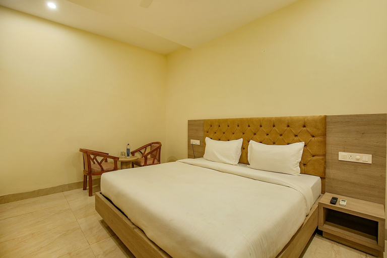 Bedroom 2, Fabhotel Melano, Sahibzada Ajit Singh Nagar