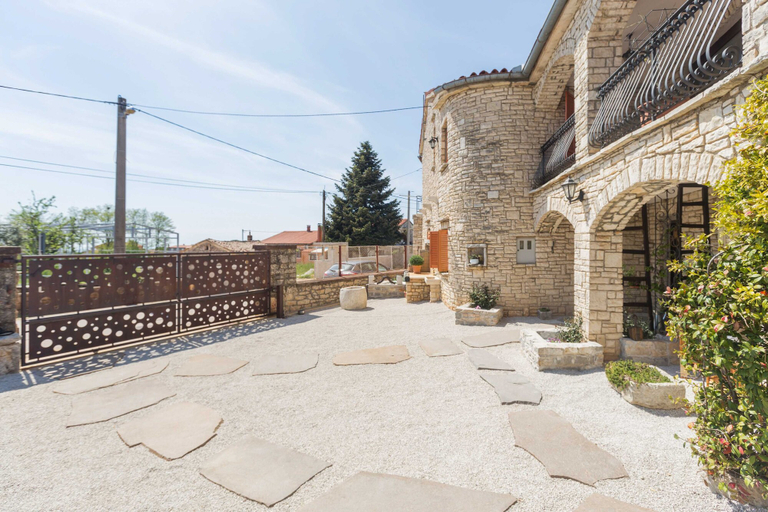 Others 5, Apartment Alba, Kaštelir-Labinci