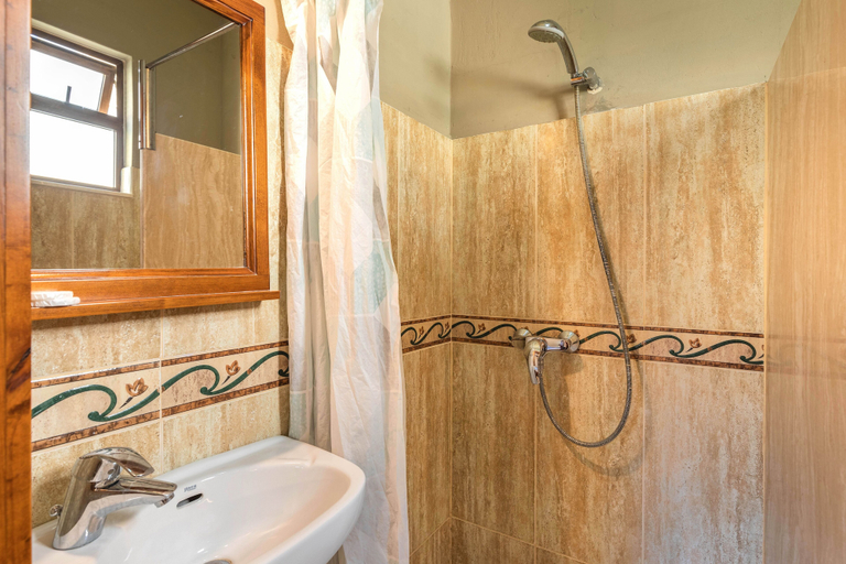 Bathroom 3, Ta Lucija 2 Bedroom Villa With Private Pool