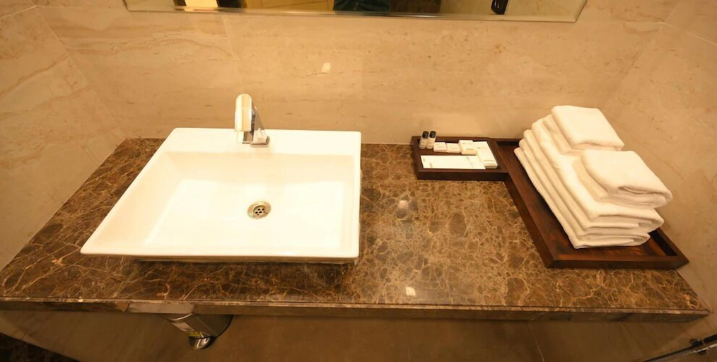 Bathroom 3, SKYWORLD Hotels and Resorts, Nagaur