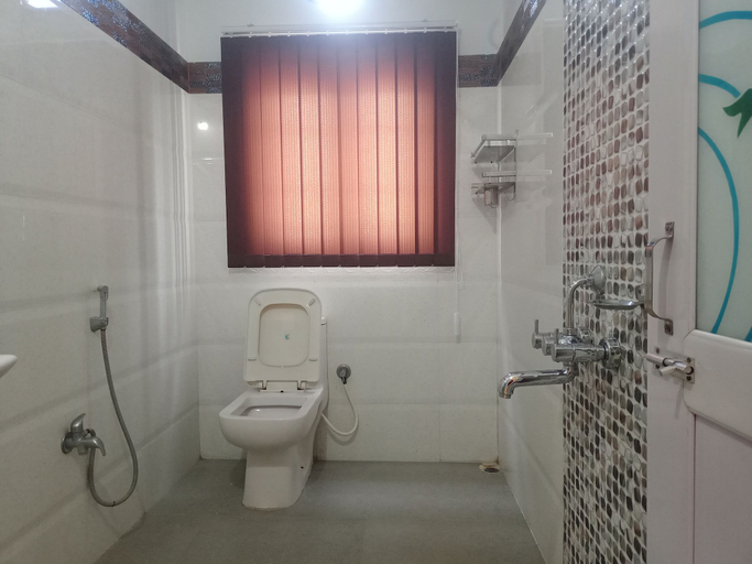 Bathroom, Mi Casa, Kamrup Metropolitan