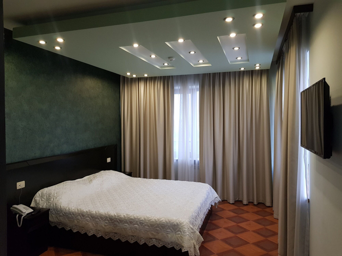 Bedroom 3, Grand Hills Hotel, Yerevan