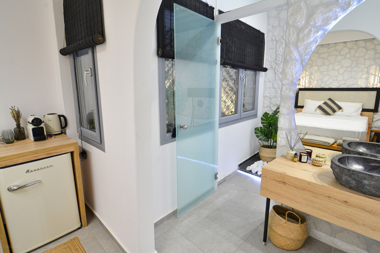 Bathroom 5, Oikia Suites Mykonos, South Aegean
