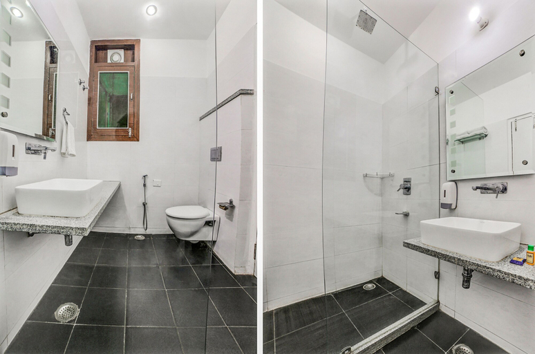 Bathroom 2, Fabhotel Aqua, Jaipur