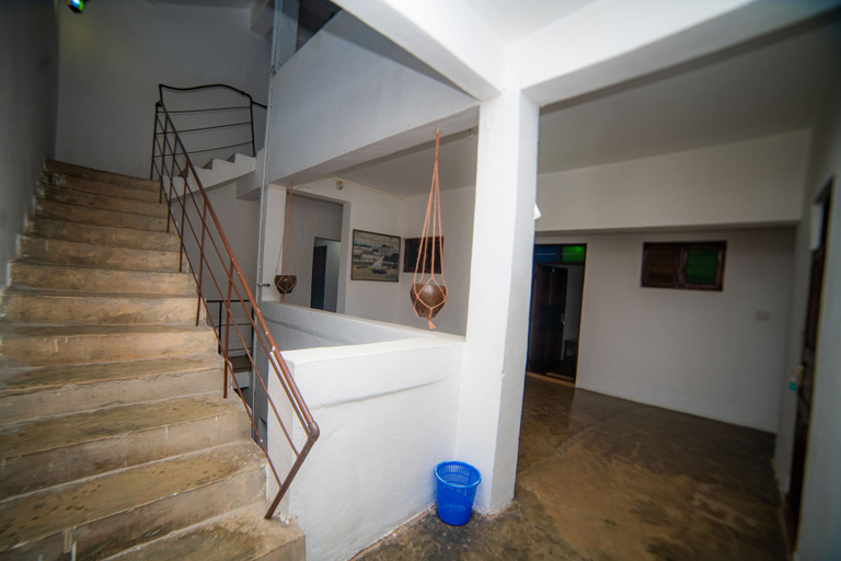 Others 5, Flamingo Guest House, Mjini