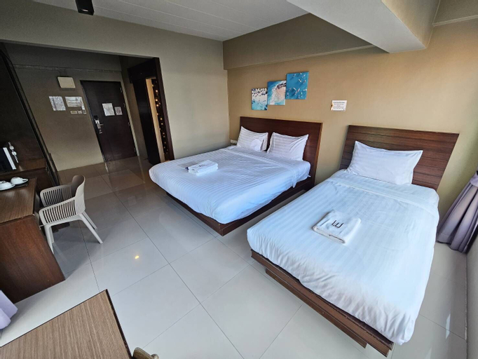 Bedroom 16