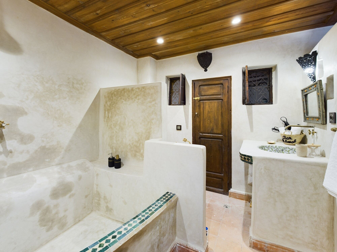 Bathroom 4, Riad Dar Al Amal, Marrakech