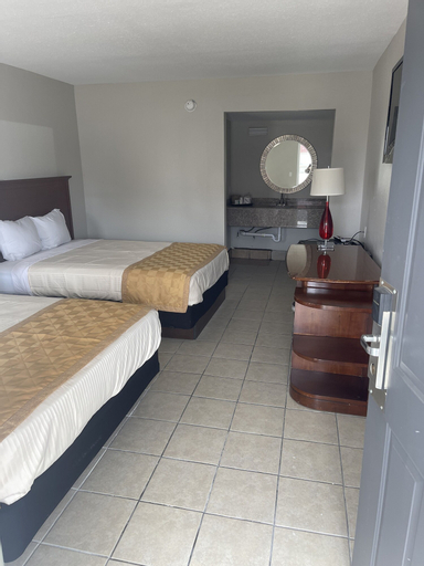 Bedroom 10