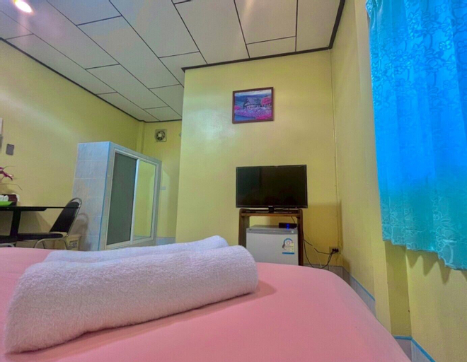 Bedroom 6