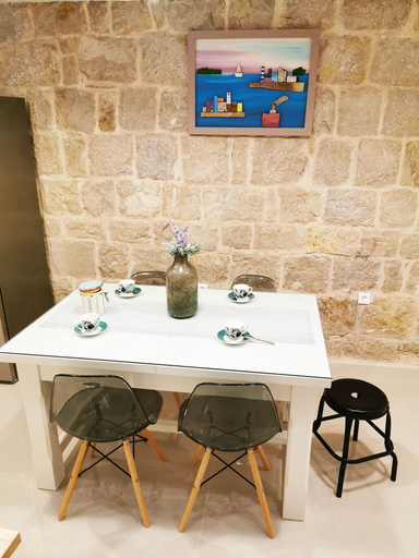 Others 5, CroBeauty Villa, Split