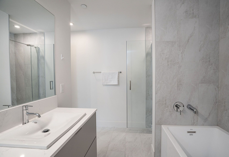 Bathroom 3, Alpine Dream by Revelstoke Vacations, Columbia-Shuswap