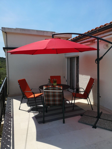 Others 4, Apartments Snježana Carev, Tisno