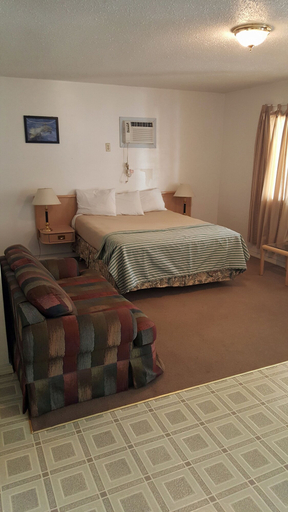 Bedroom 5, Badlands Motel, Division No. 5