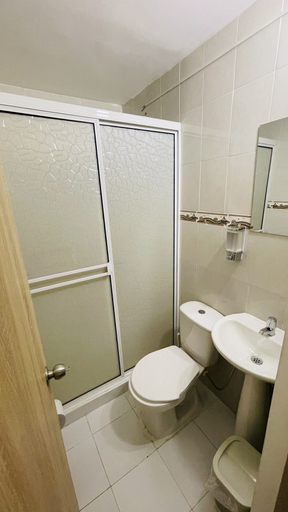 Bathroom 4, Hotel Tamaca House, Santa Marta (Dist. Esp.)