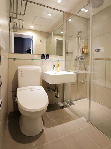 Bathroom 5, Travelodge Nagoya Sakae, Nagoya