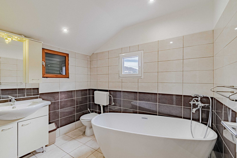 Bathroom 3, Villa Sea Edge, Orebić
