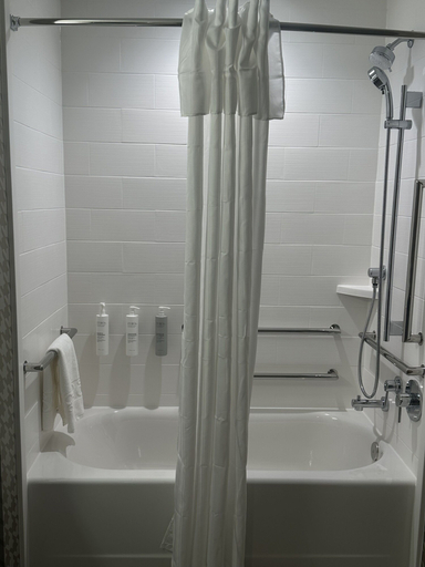Bathroom 5, Home2 Suites By Hilton Racine, Racine
