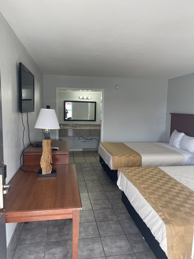 Bedroom 12