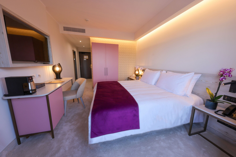 Bedroom 4, Hôtel Maria Die, Haute-Corse