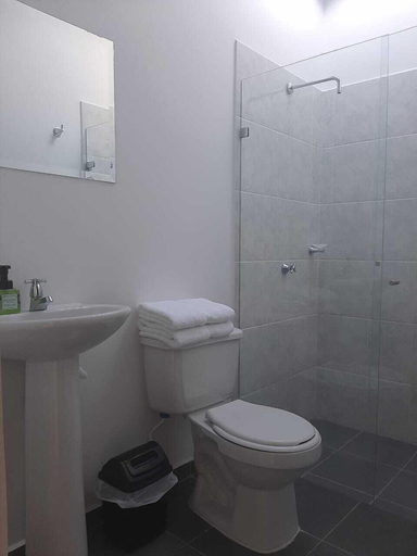 Bathroom, Hotel Distracción Guajira, Fonseca
