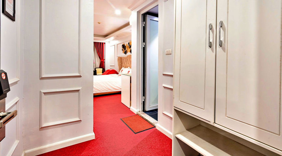 Bedroom 27
