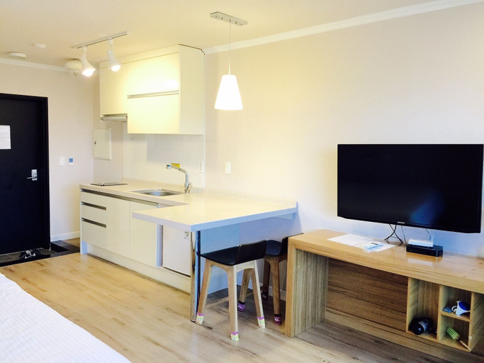 Others 5, Dombe Resort, Seogwipo