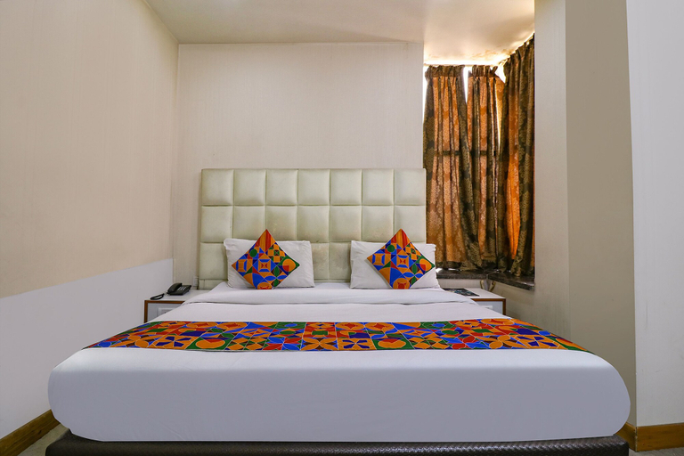 Bedroom 2, Fabhotel Gaba Corporate Suites, Gautam Buddha Nagar