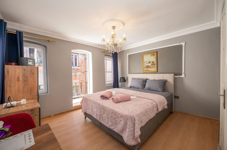 Bedroom 2, MyMoon Residence, Beyoğlu