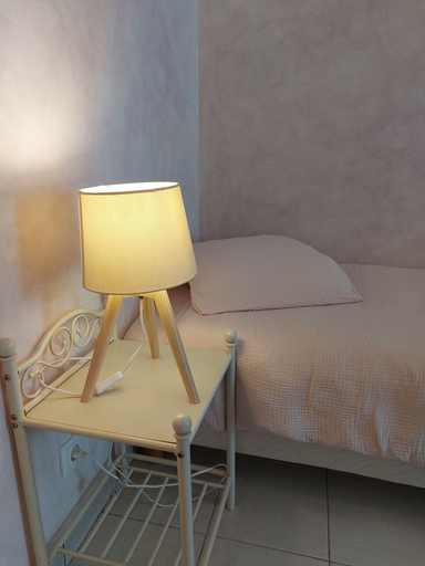 Bedroom 4, Trainefeuilles, Loir-et-Cher