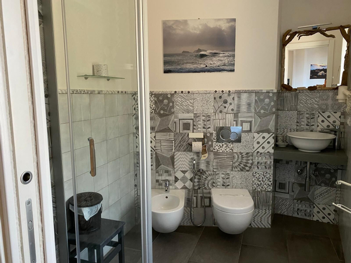 Bathroom 6