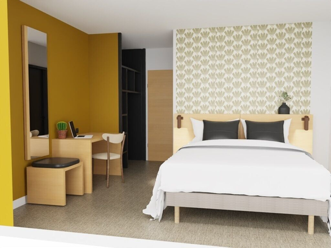 Bedroom 5, Logis Hôtel Larivaut, Puy-Guillaume, Puy-de-Dôme