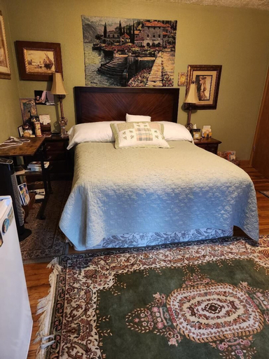 Bedroom 3, Scott Creek Farm, Clackamas