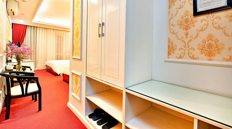 Bedroom 28