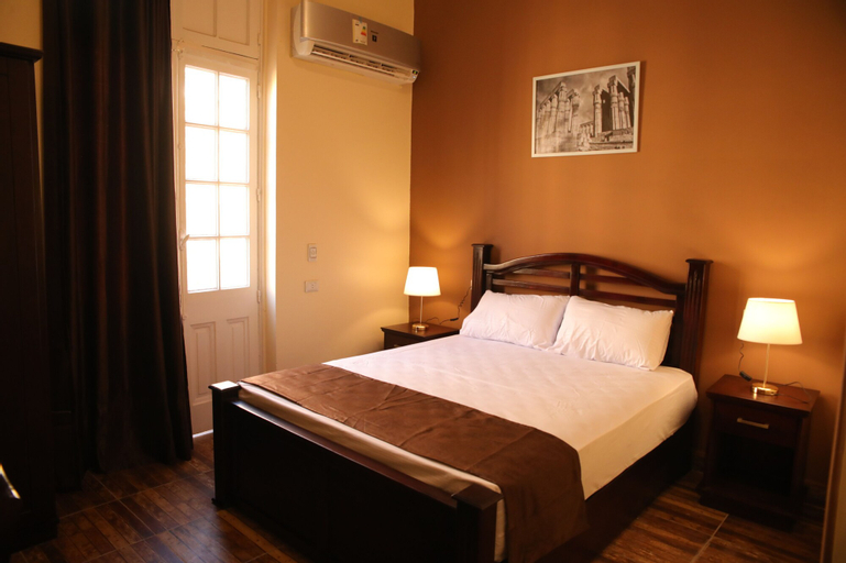 Bedroom 3, Gresham Hotel, Qasr an-Nil