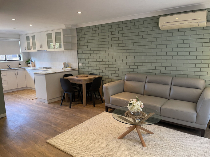 Others 5, Vestey Apartments, Wagga Wagga - Pt A