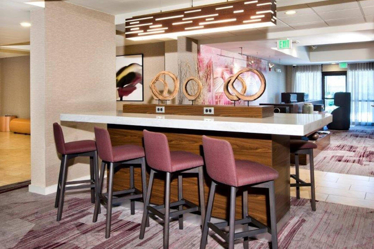 Food & Drinks 5, Courtyard by Marriott Ballantyne, Mecklenburg