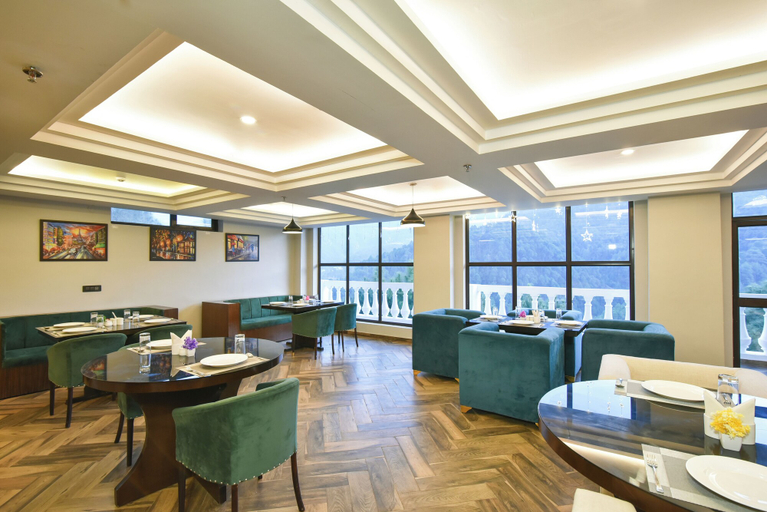 Food & Drinks, CLARET INN BY DLS HOTELS, Chamba