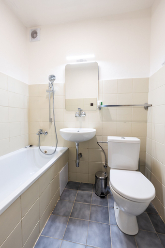 Bathroom 5, Hotel Petrovy kameny, Bruntál